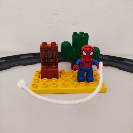 LEGO DUPLO SPIDER MAN 