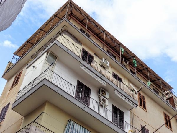 Palermo centro ,Attico con terrazzo Appartamenti