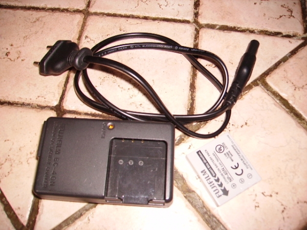 Alimentatore  batteria fotocamera  Fujifilm Console e Videogiochi